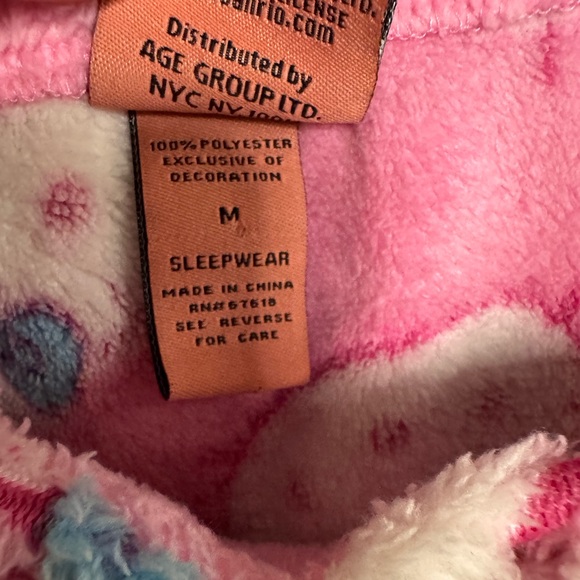 Pink Hello Kitty Robe - Picture 3 of 4